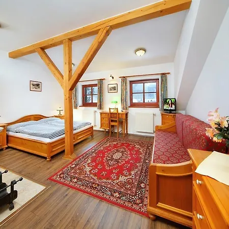 Casa de hóspedes Monte Rosa 3*