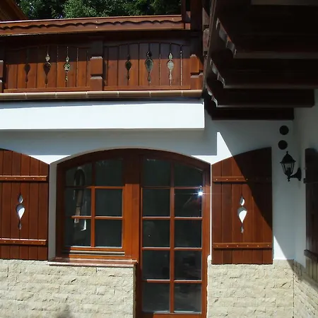 Monte Rosa Casa de hóspedes 3*