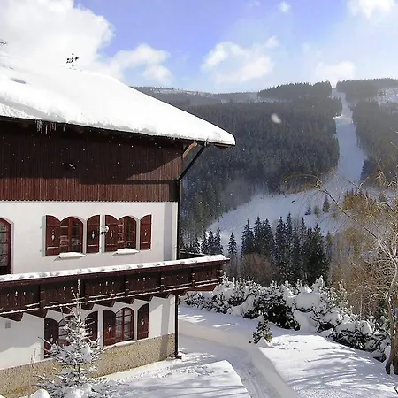 Monte Rosa Casa de hóspedes Špindlerŭv Mlýn